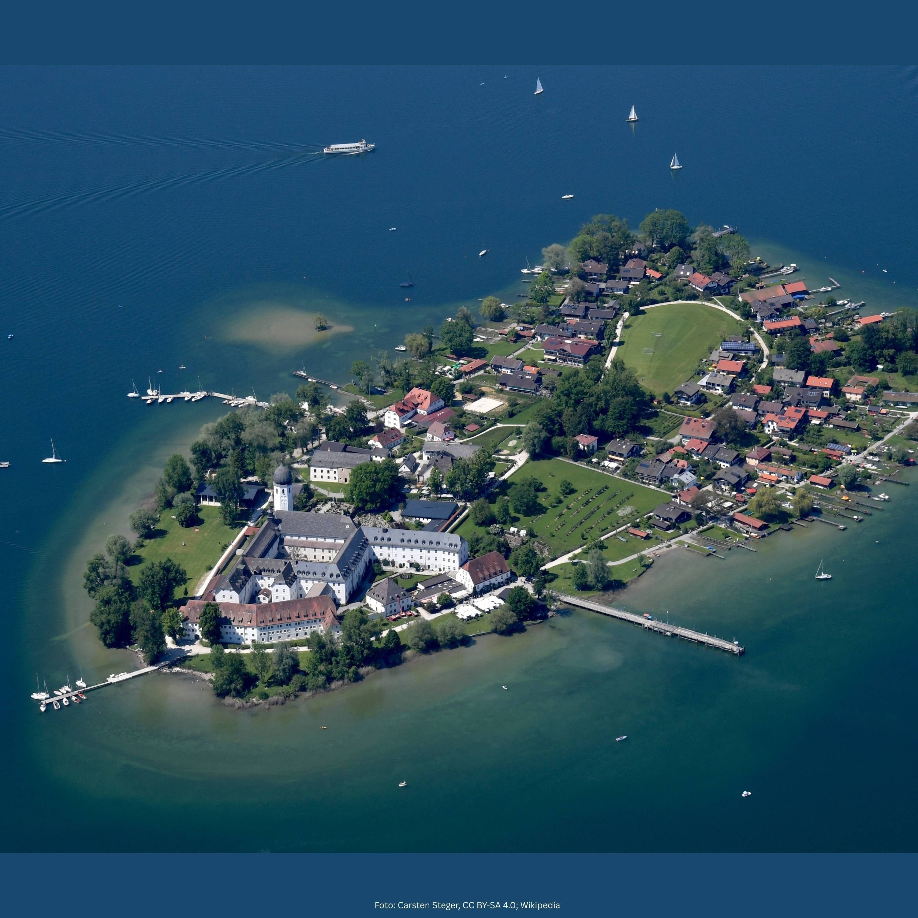 Foto: Carsten Steger, CC BY-SA 4.0, bearbeitet Foto: Carsten Steger, CC BY-SA 4.0, bearbeitet